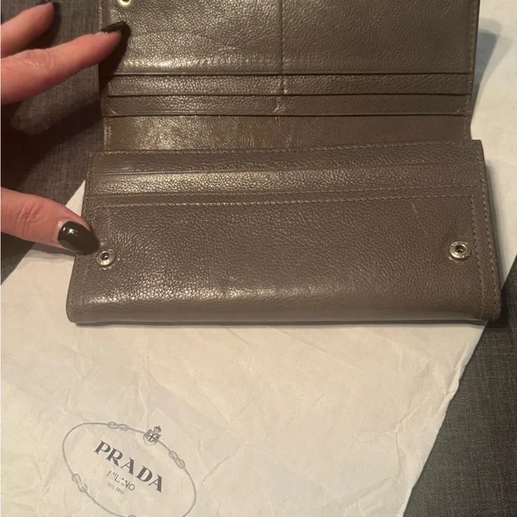 Prada Wallet full inclusion with box and original tissue paper - Picture 3 of 10